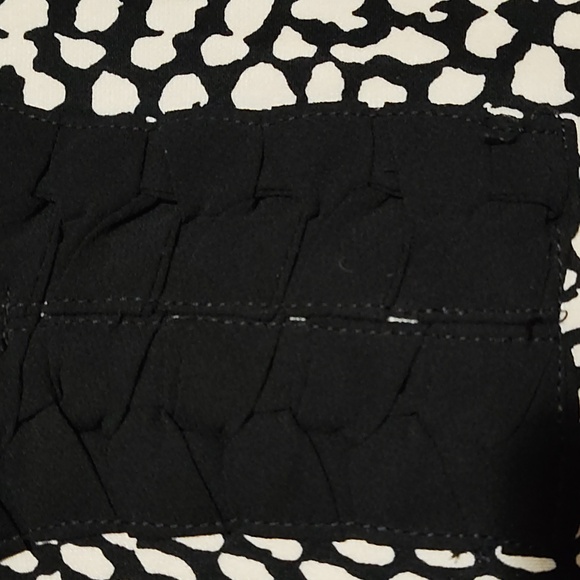 DANA BUCHMAN BLACK & WHITE ZEBRA PRINT WOMEN'S LONG SLEEVE SIZE S TUNIC BLOUSE - Picture 5 of 10